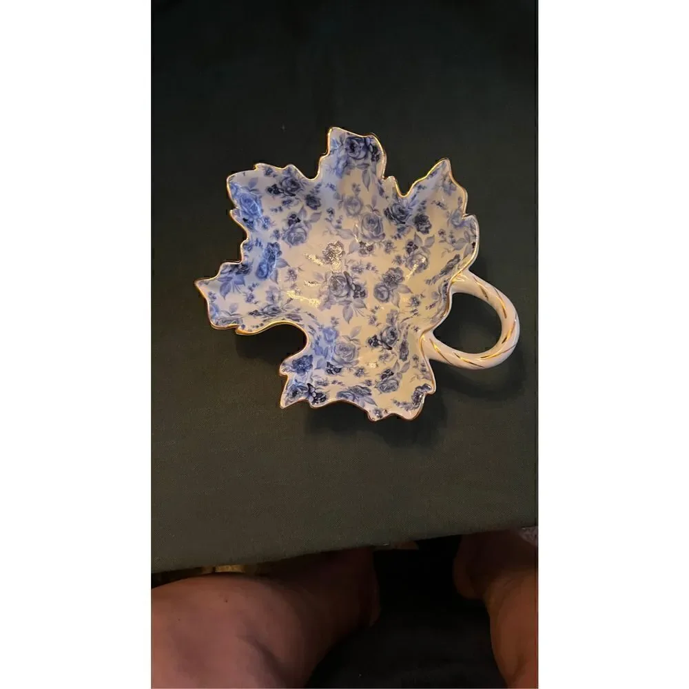 Vintage J. Godinger & Co Antique Reflections Leaf Shape Pickle Dish Blue Roses